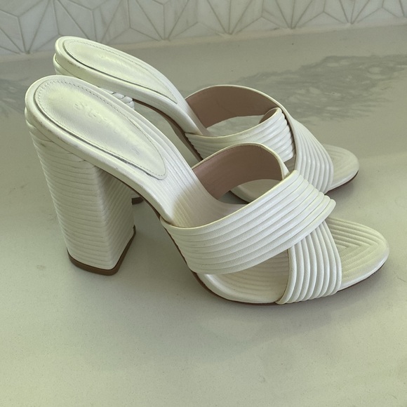 SCHUTZ Heels - New - White - Size: 8 - Picture 5 of 11